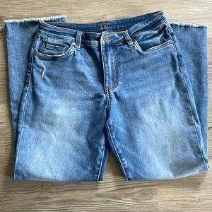 Kut From the Kloth High Rise Straight Leg Crop Jean